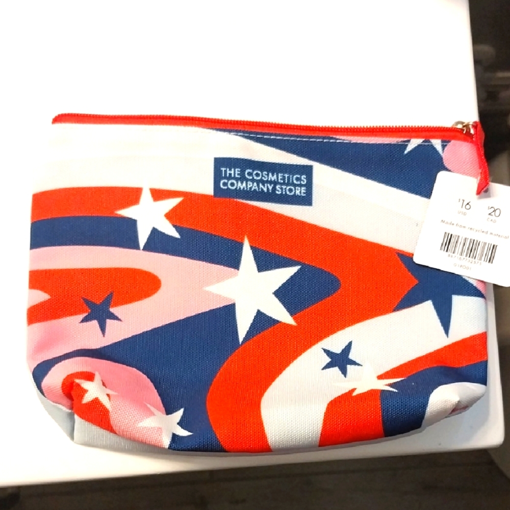 LAST DAY TODAY 5/31 Red and Blue Star Pattern Cosmetics Bag NWT